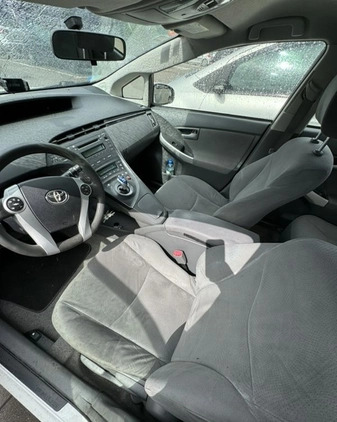 Toyota Prius cena 27800 przebieg: 289322, rok produkcji 2010 z Poznań małe 56